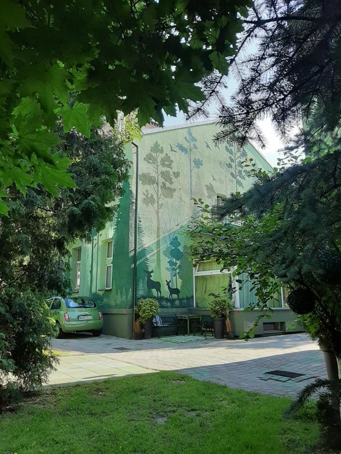 Akacja Pokoje Goscinne Krakow Ngoại thất bức ảnh