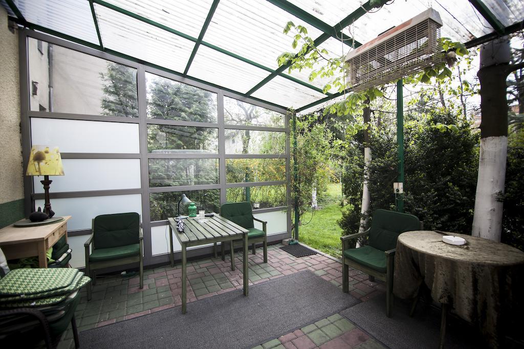 Akacja Pokoje Goscinne Krakow Ngoại thất bức ảnh